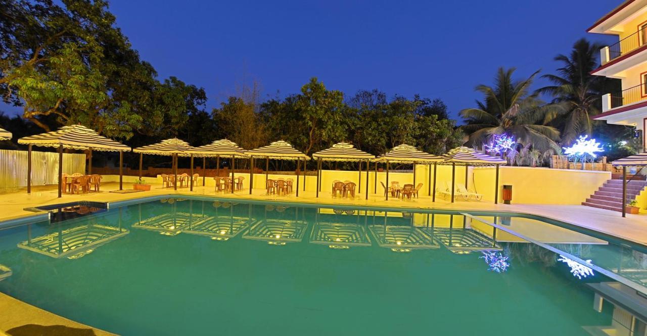 Готель Grand Goa Exotica Guirim Екстер'єр фото